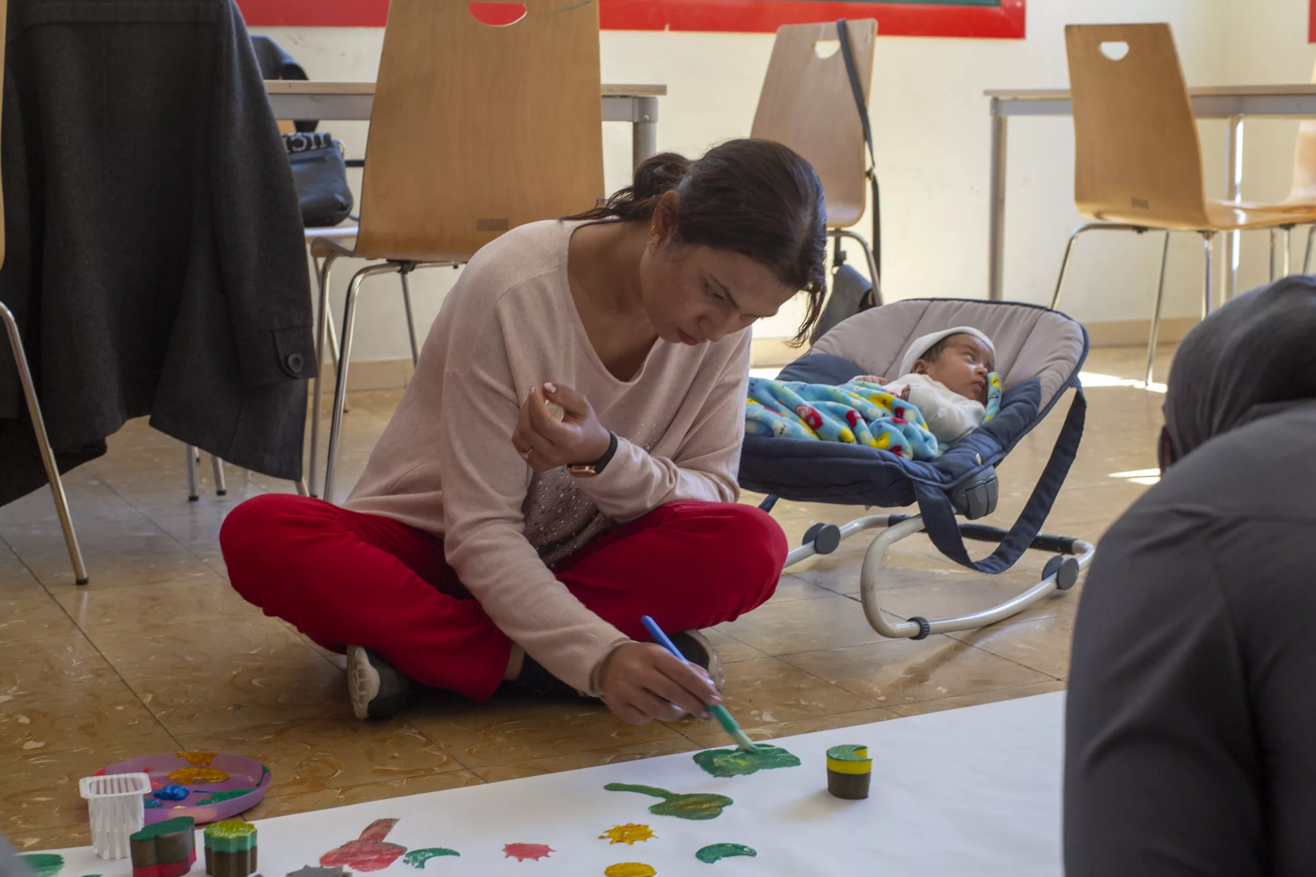 Foto portada FEM FAMÍLIA, Servei Socioeducatiu d’Orientació i Acompanyament a Famílies amb infants de 0 a 6 anys.